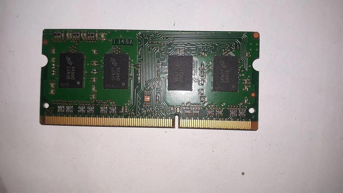 DDR3L laptop RAM 4 GB