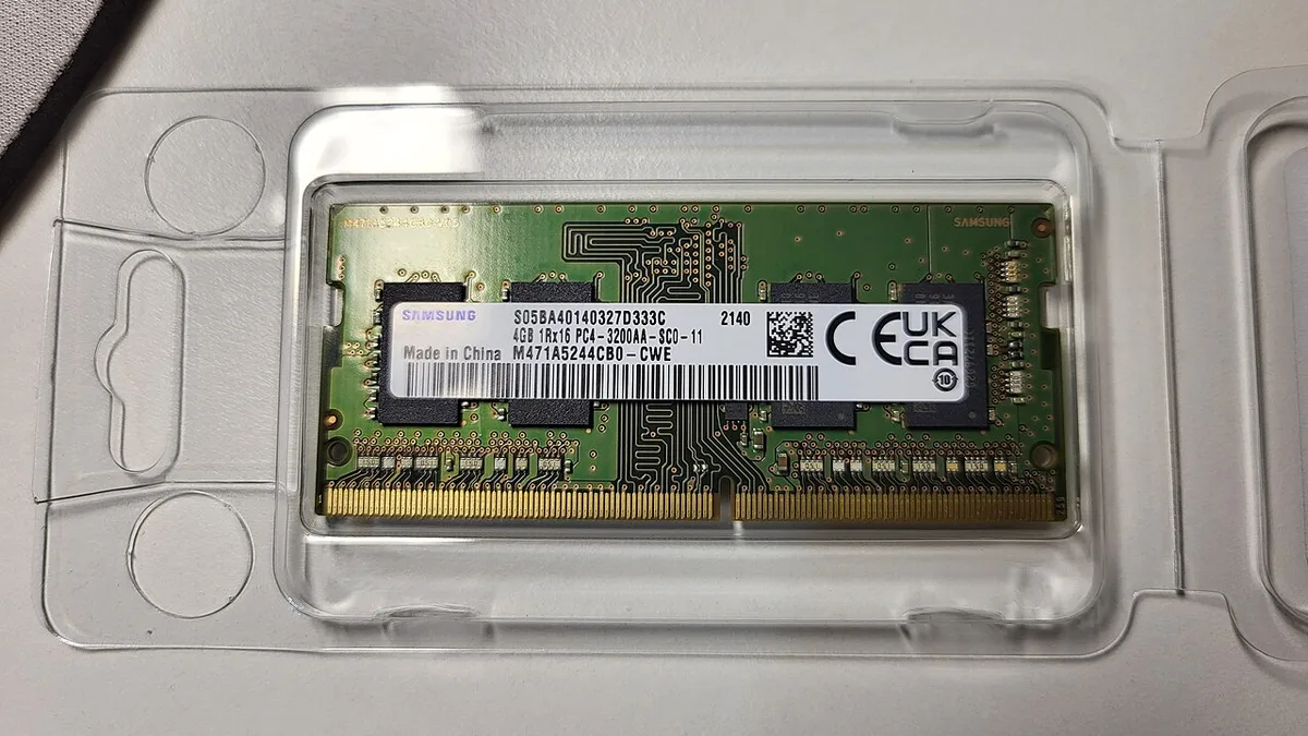 RAM DDR4 SO-DIMM da 4 giga