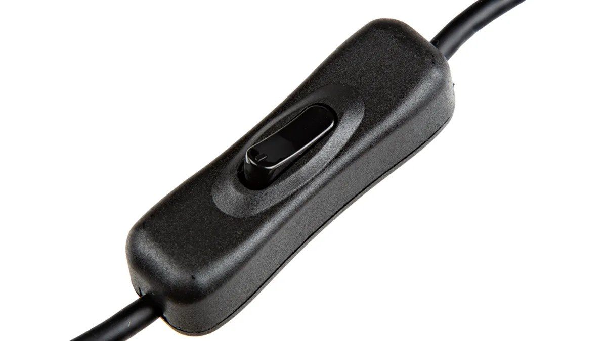 CAB-25579-USB-C-Extension-Cable-with-Power-Switch-Detail