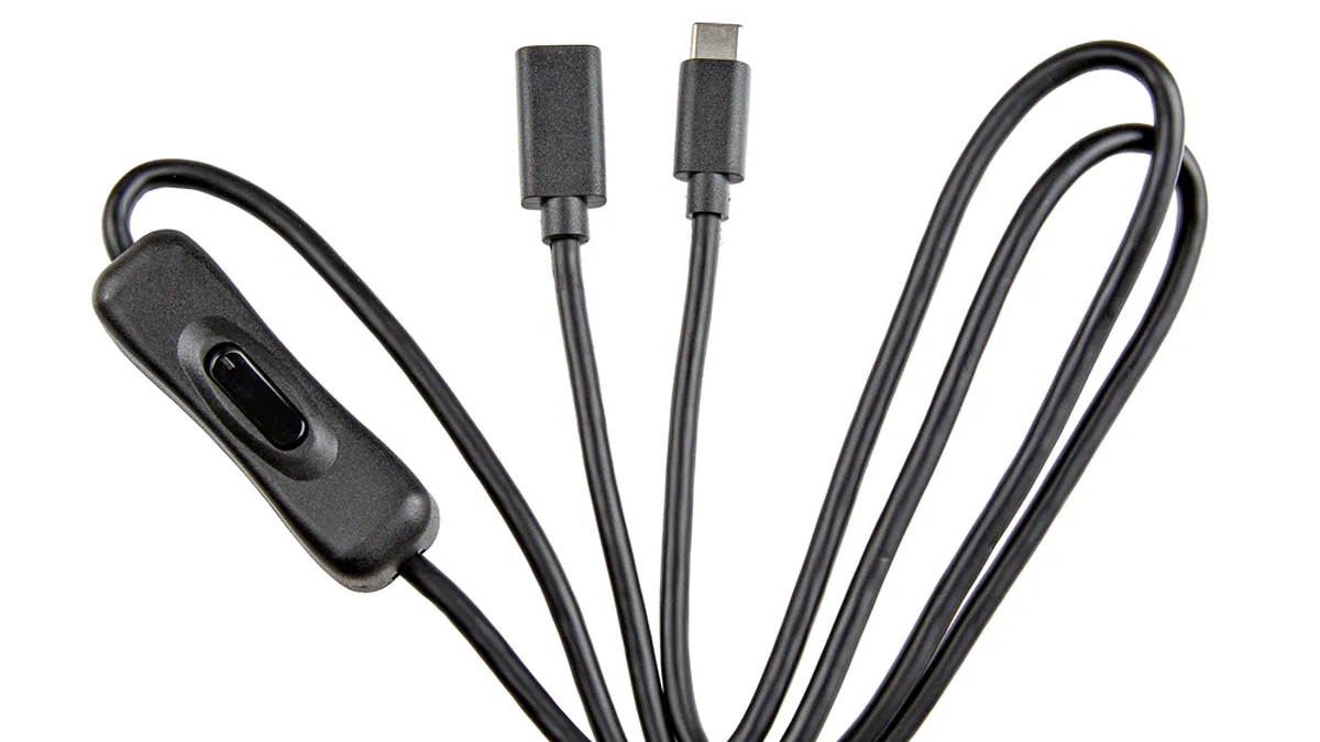 CAB-25579-USB-C-Extension-Cable-with-Power-Switch-Top