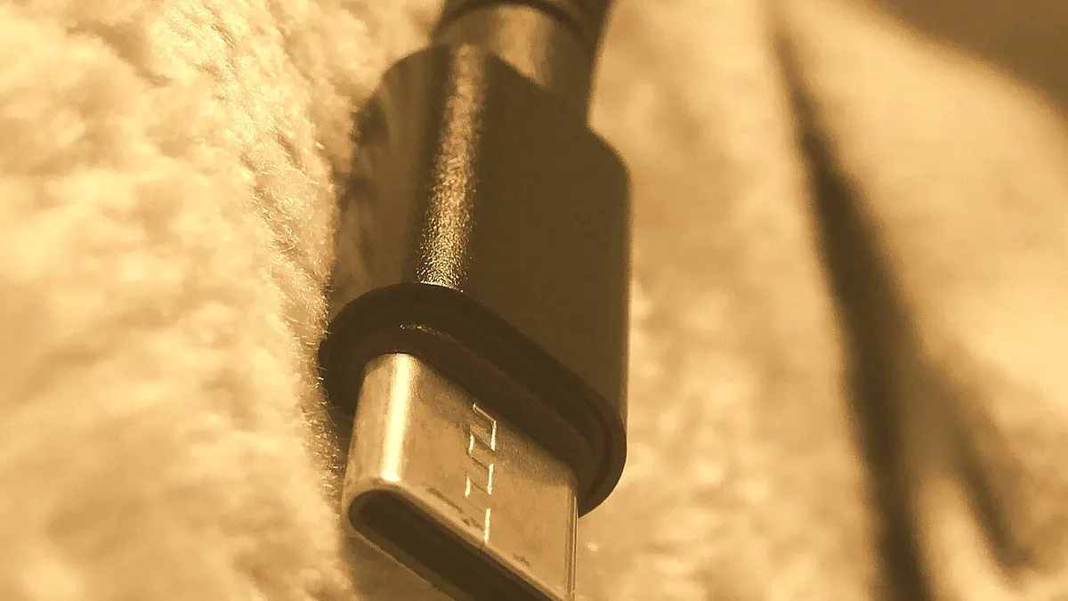 Black charging cable type USB-C plugs 06