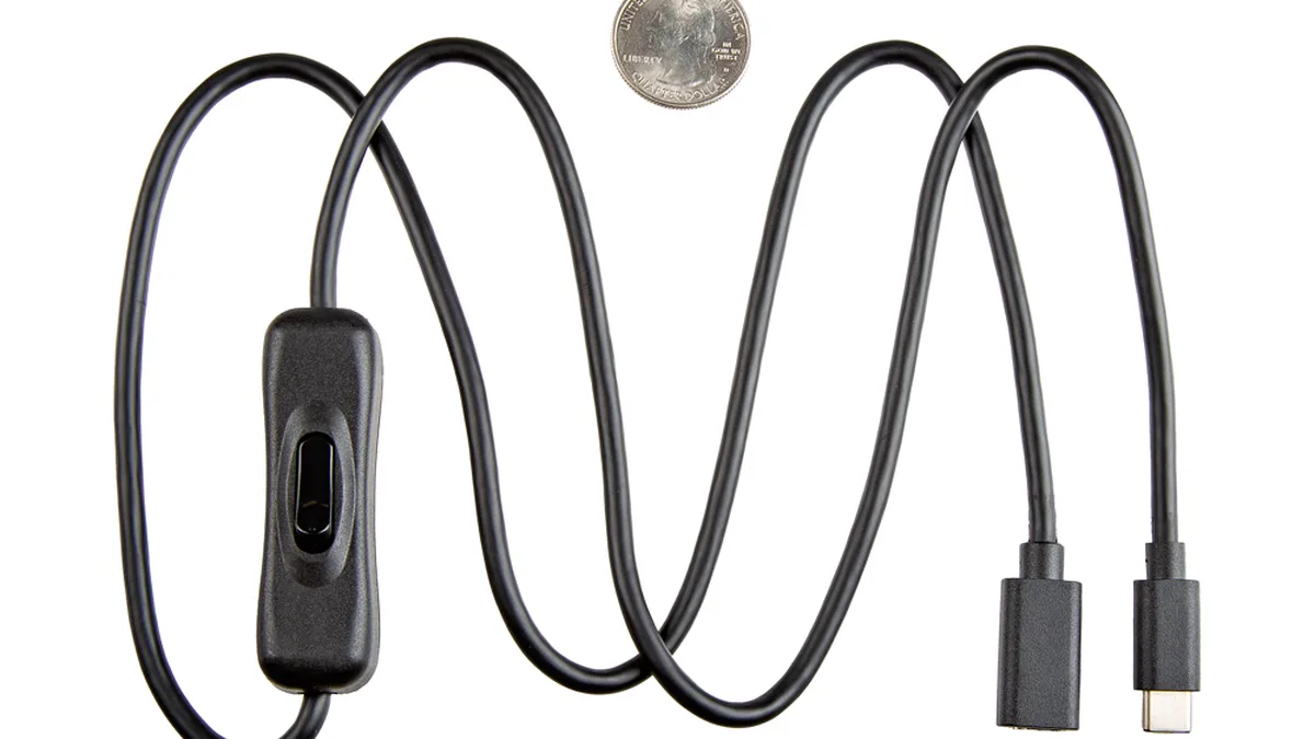 CAB-25579-USB-C-Extension-Cable-with-Power-Switch-Scale