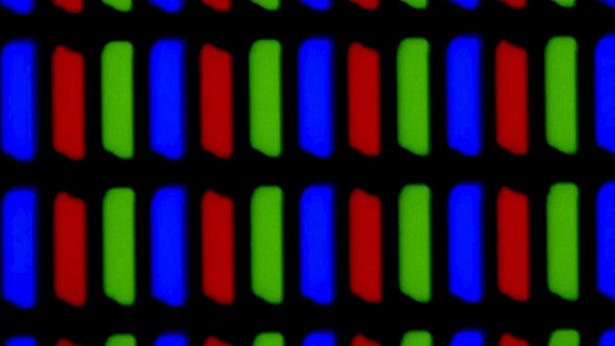 TN display closeup 300X
