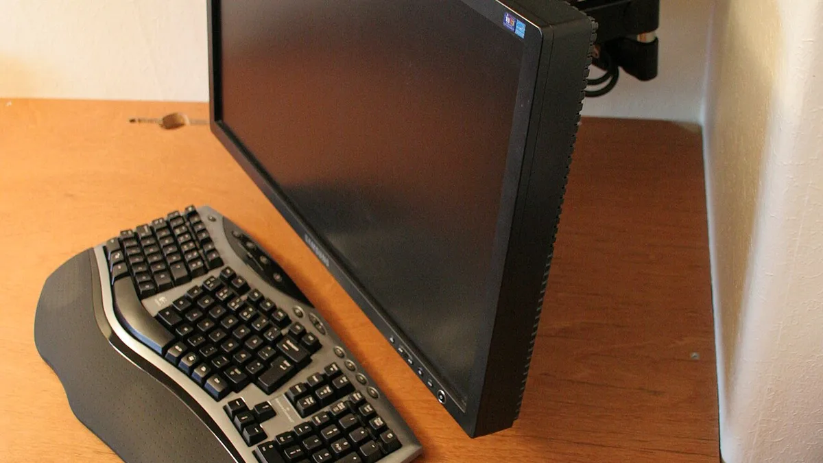 Samsung monitor with VESA mount