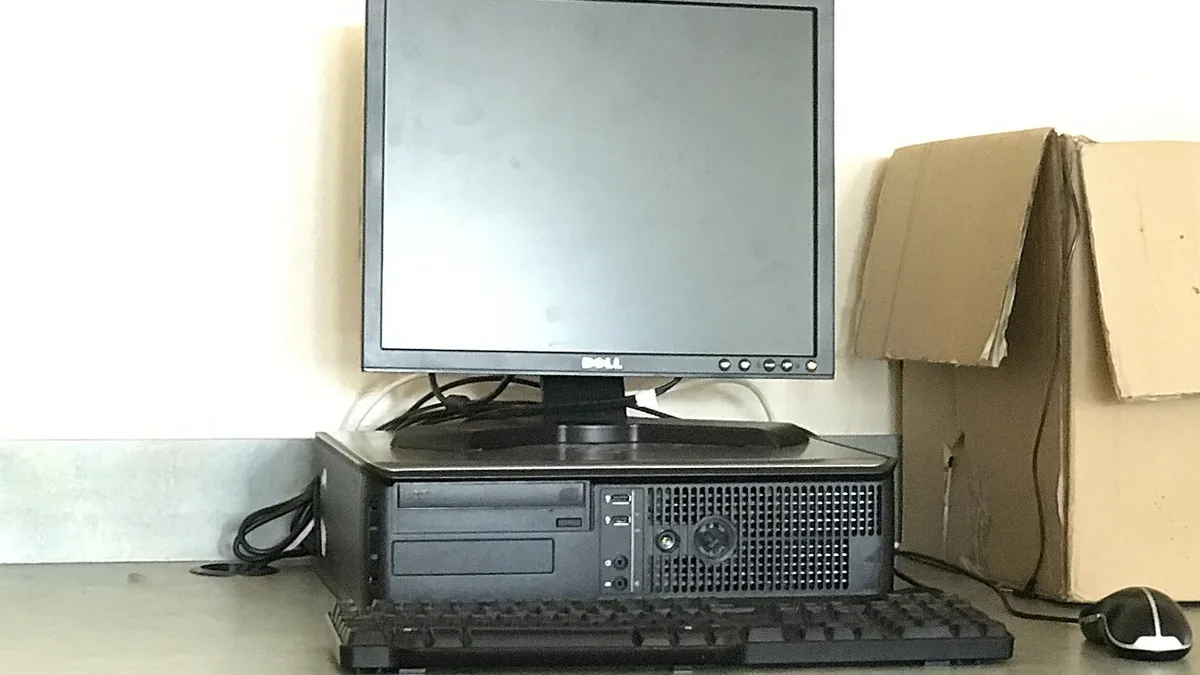 Dell Optiplex 745 with Monitor