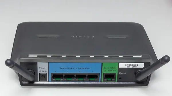 Belkin Wireless G Router F5D7231-4 Version 1000de-1123