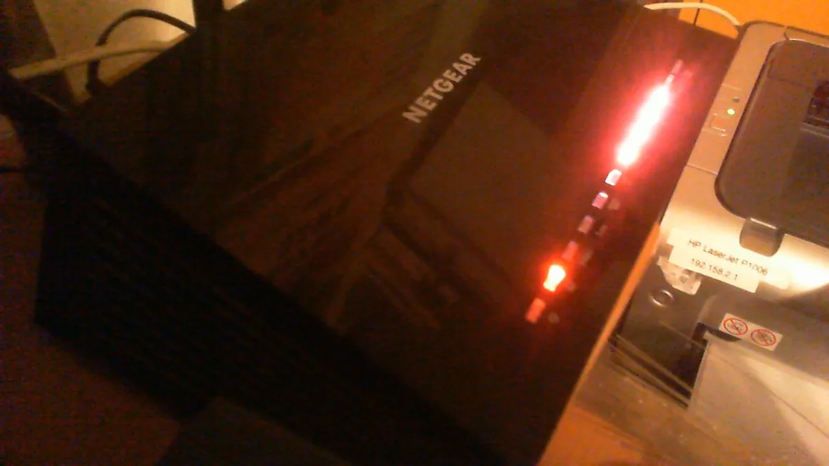 NETGEAR AC1750 Smart Wi-Fi router in CPU and motherboard initalization step 1
