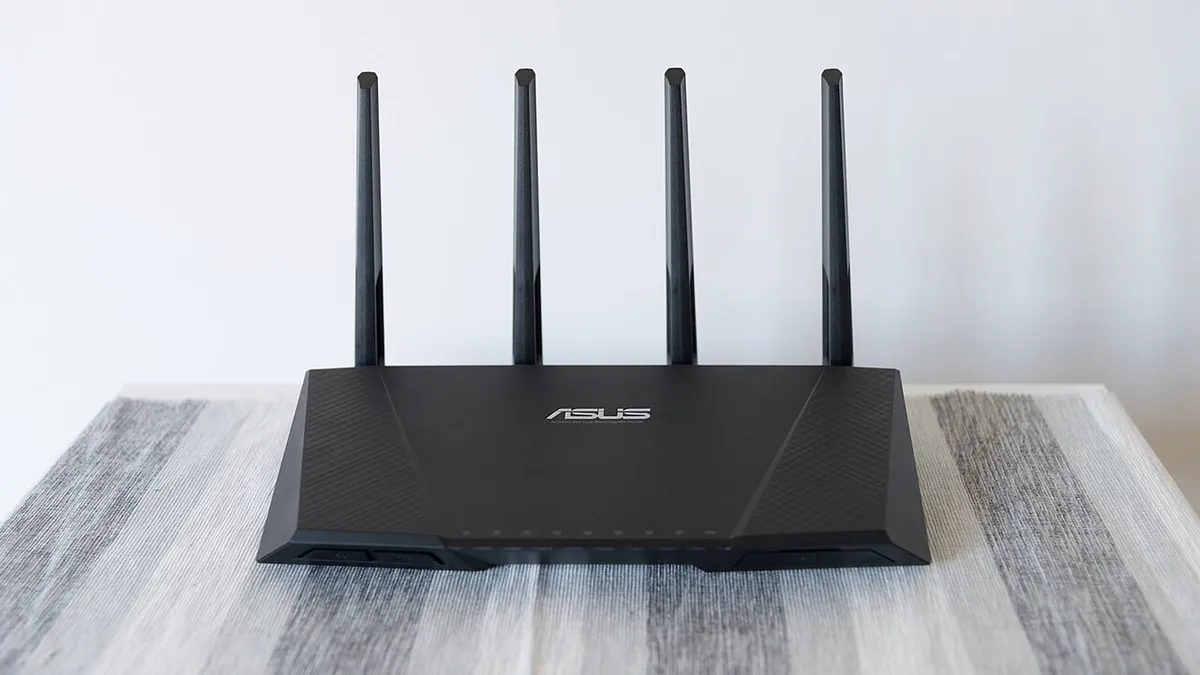 ASUS Wi-Fi Router (48767215803)