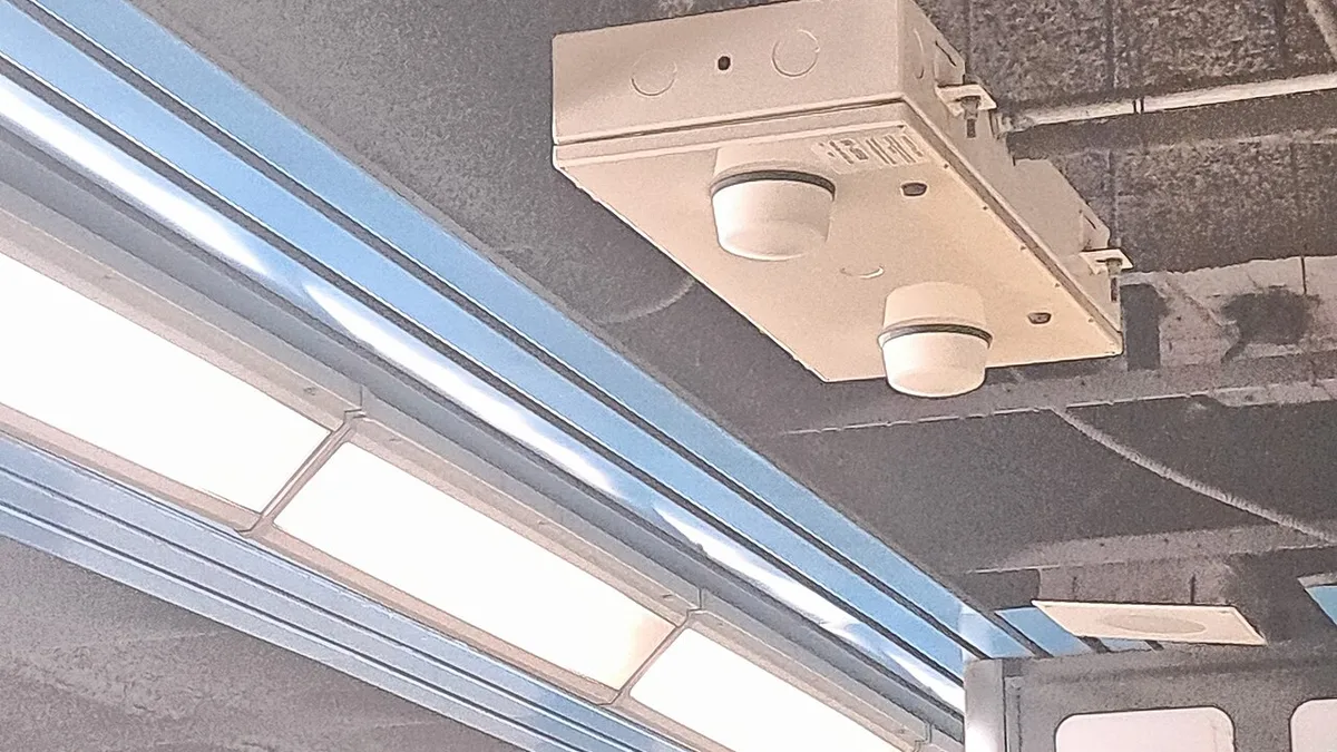 Wi-fi router in North York Centre station