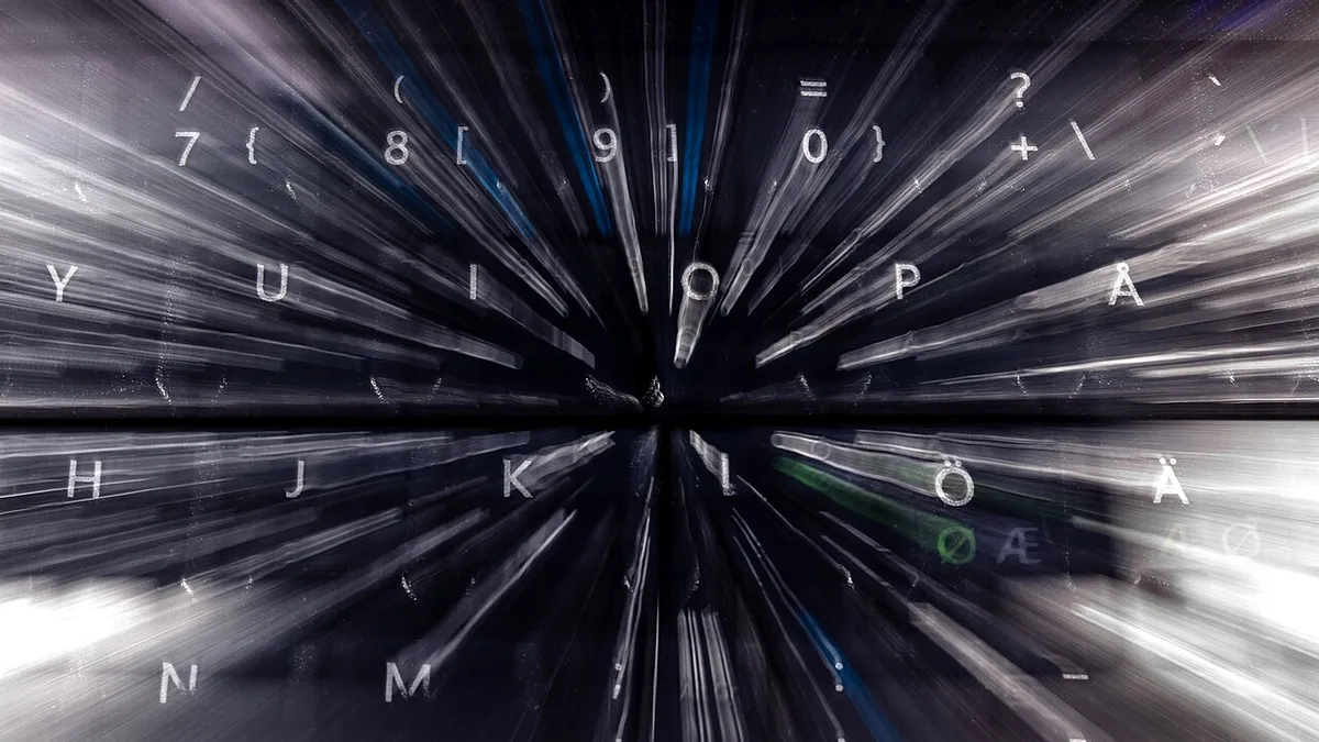 Camera zoom burst on a Microsoft computer keyboard in Tuntorp 2