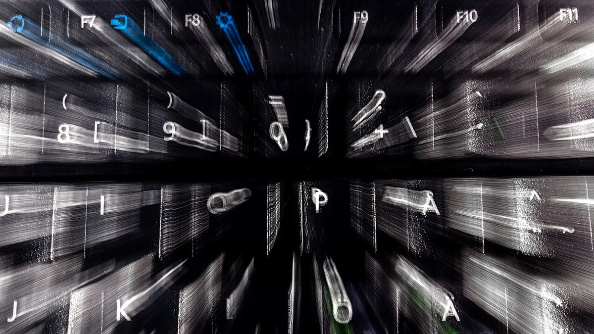 Camera zoom burst on a Microsoft computer keyboard in Tuntorp 3