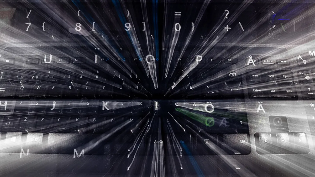 Camera zoom burst on a Microsoft computer keyboard in Tuntorp 1
