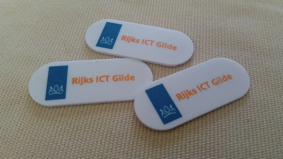 Rijks ICT Gilde webcam covers, Oude Pekela (2020) 01