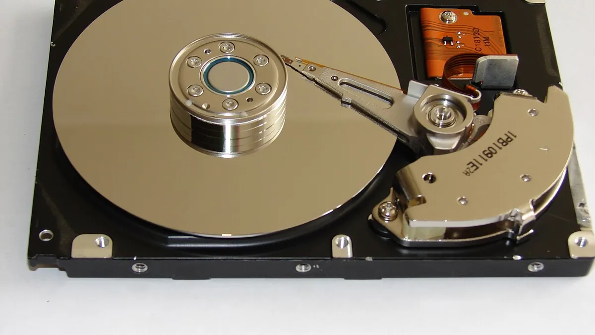 01b-hard-drive-cover-removed