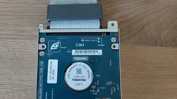 Toshiba MK4009GAL Laptop Hard Disk Drive