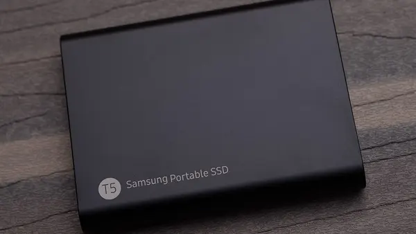 Samsung T5 Portable External SSD (Solid State Drive) (43544308485)