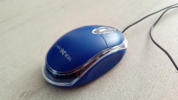 Blue Maxxter computer mouse (2019) 04