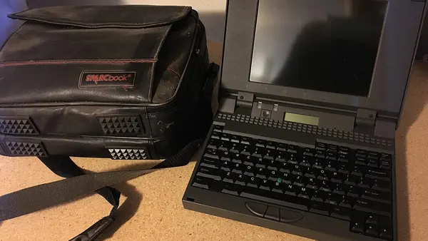 SPARC processor powered laptop made by Tadpole, with carrying case