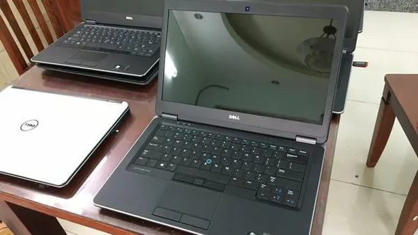 Dell Latitude laptops (1)