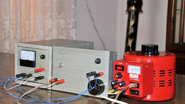View of home-brew 300V AC-DC variable power supply unit