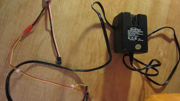 AC Adapter with Zagi 5 ESC