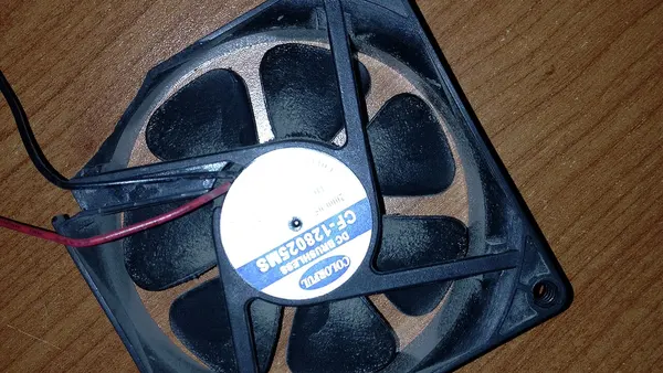 Colorful CF-128025MS cooling fan (back)