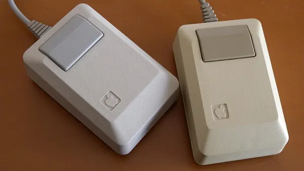 Apple Macintosh Mouse M0100