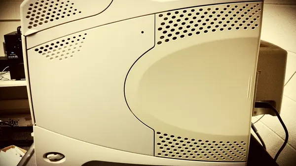 Cerlab Printer showing anisotropic pattern on the side panels