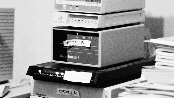 Apple-IP-routers-1991