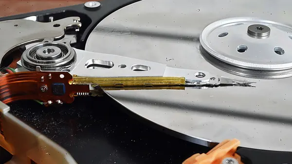 Hard drive arm 1