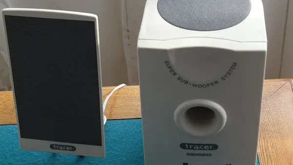 Tracer speaker and subwoofer