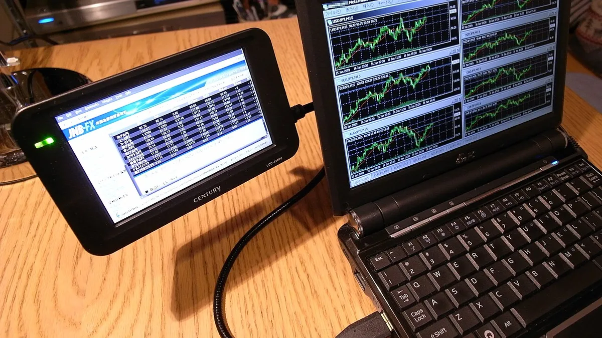 External display connected by usb