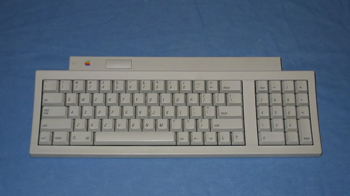 Apple Keyboard II