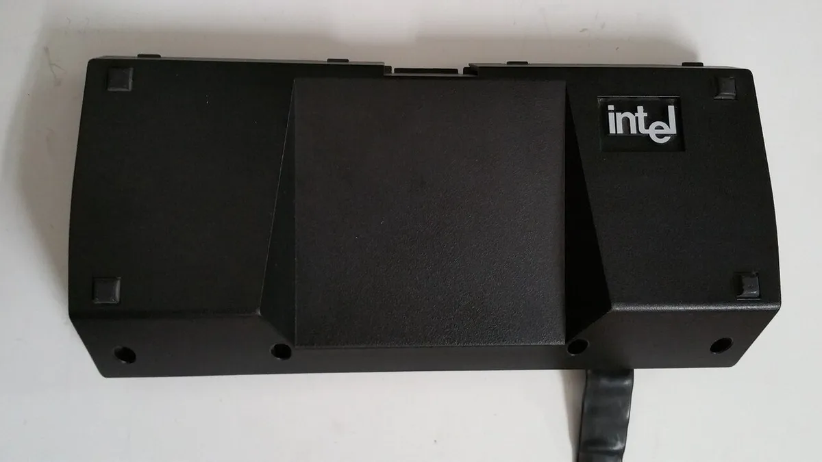 Intel iPDS external keyboard bottom