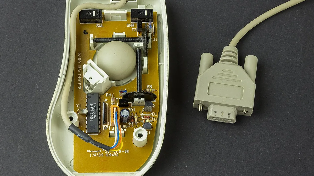 Microsoft Serial Mouse 2.0A-8524