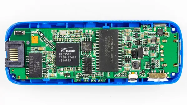3G Wi-Fi Router - case opened-49734