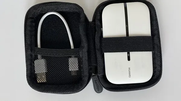 Huawei-E5576-320-4G-Reise-Hotspot-LTE-Router.1
