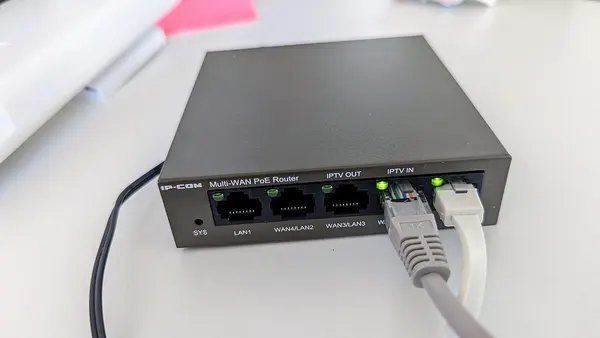 Router Multi-WAN de la IP-COM