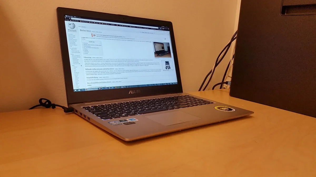 Laptop, av märket Asus