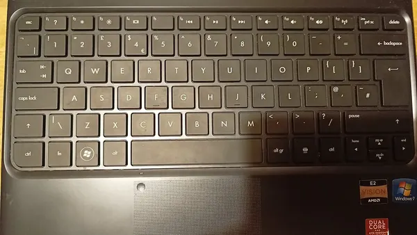 Hewlett-Packard Pavilion dm1 laptop keyboard and touchpad