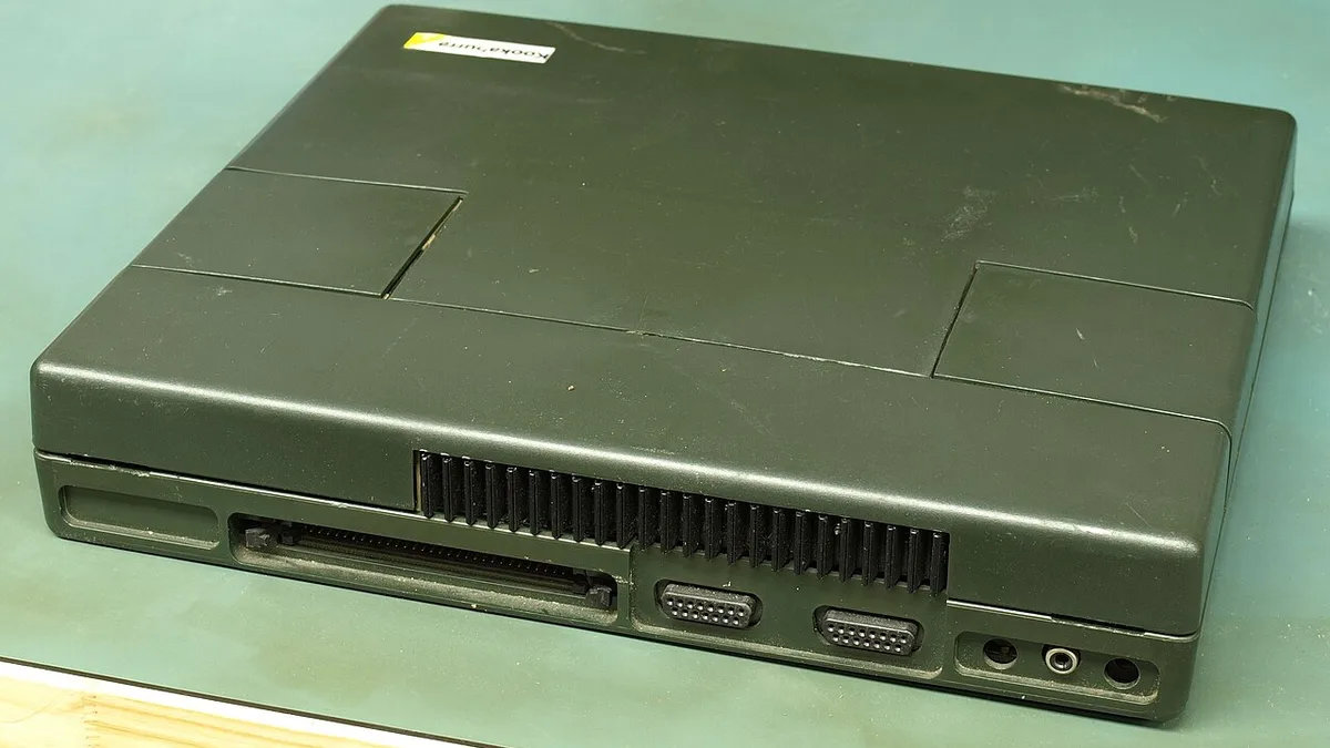 Dulmont Magnum Kookaburra Laptop PC Rear