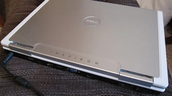 Dell Inspiron E1505 (1)