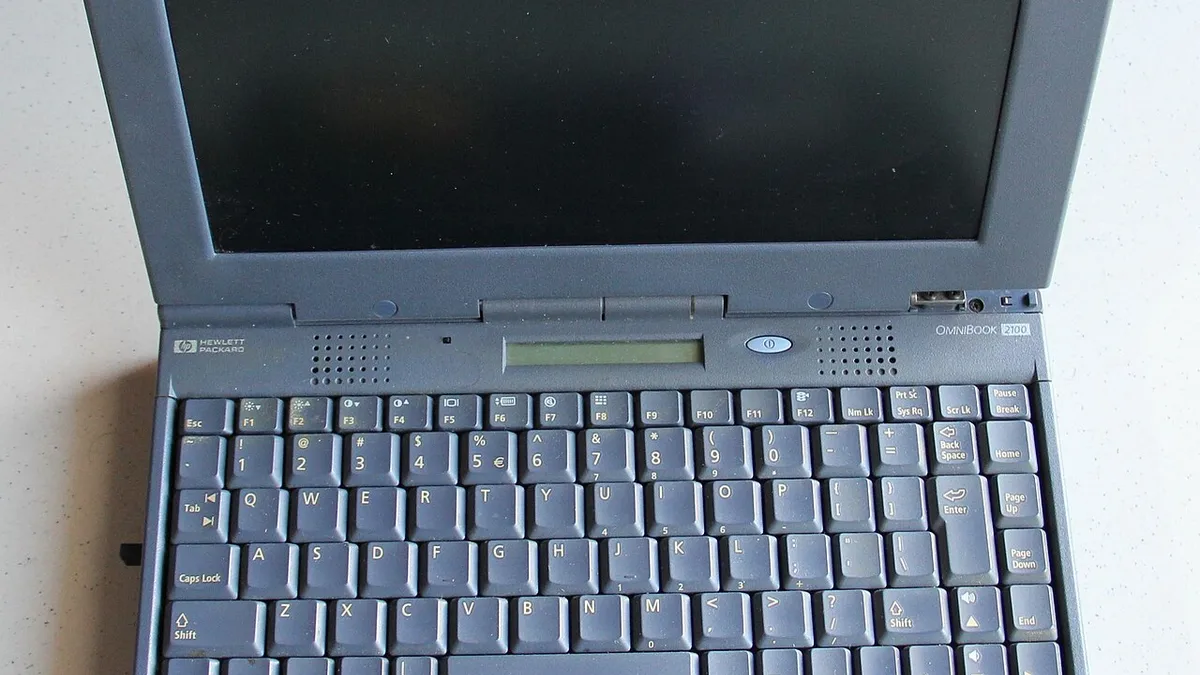 My first laptop - HP Omnibook 2100 - 5305893921