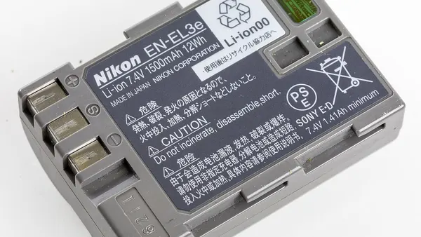 Nikon EN-EL3e Li-ion battery-2193