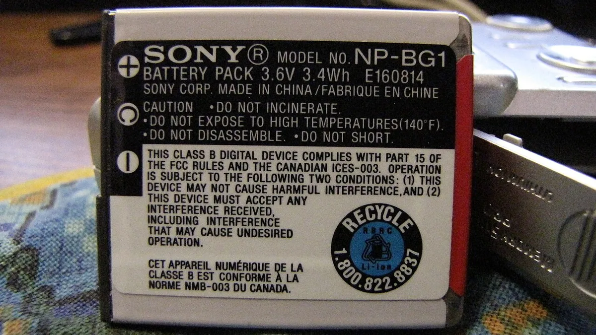 Sony NP-BG1 lithium ion battery back
