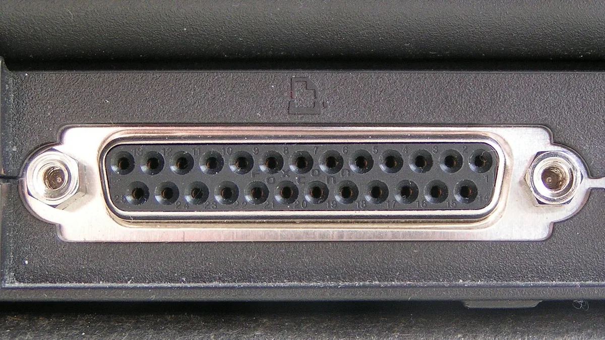 Parallel computer printer port