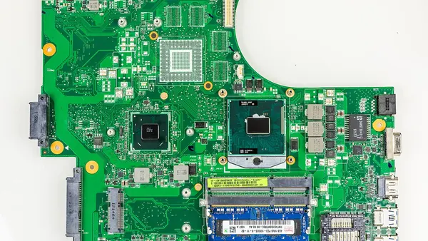 Medion Akoya E6228 - motherboard-6653