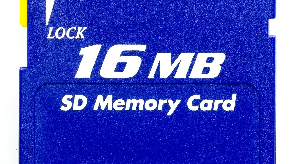16 MB SD Card, Toshiba-2724