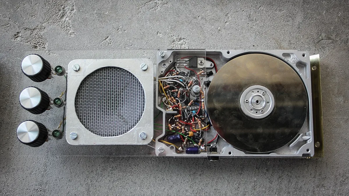 Hard drive synth