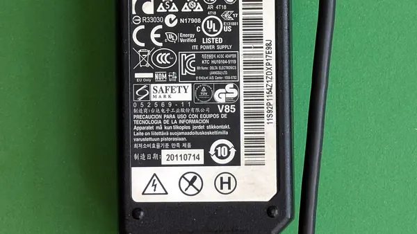 Lenovo 65W 20V AC adapter (FRU 42T5283) for ThinkPad laptops